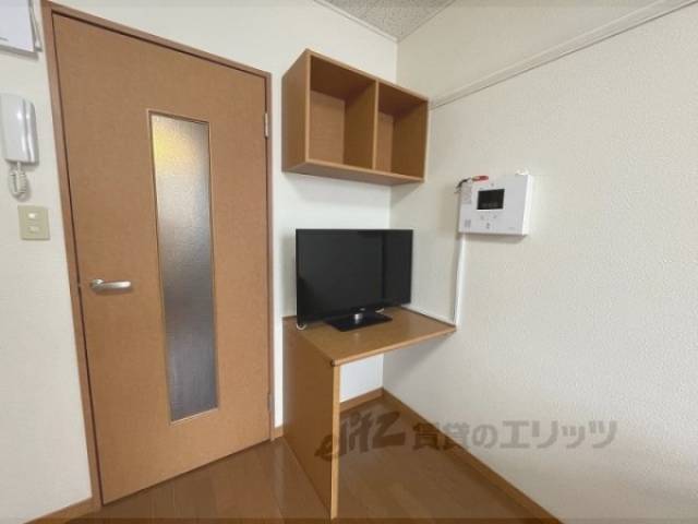 収納　テレビ　セコム