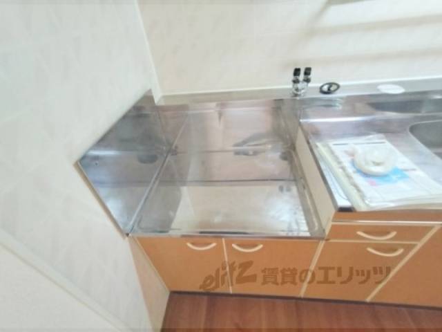 キッチン　コンロ置場