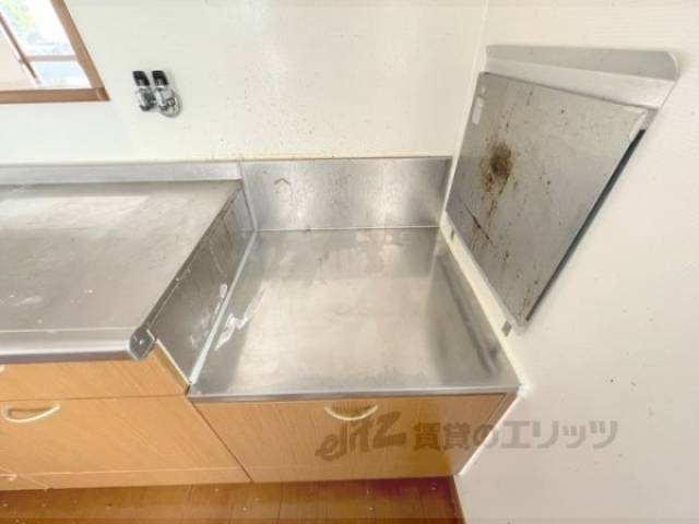キッチン　コンロ置場