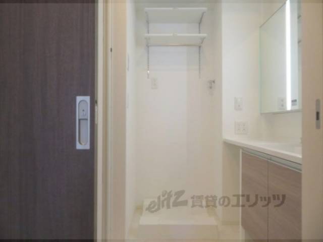 洗濯機置場