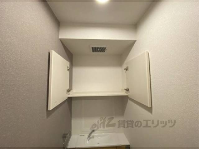 トイレ　収納