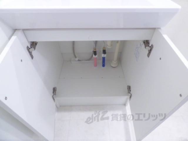 洗面所　収納