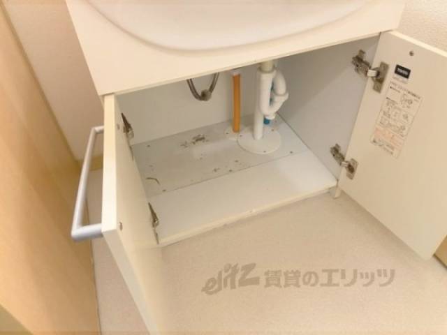洗面所　収納