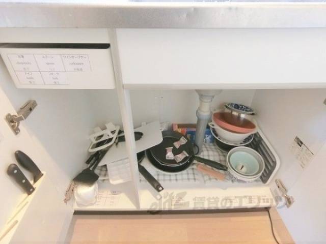 キッチン　小物は撤去