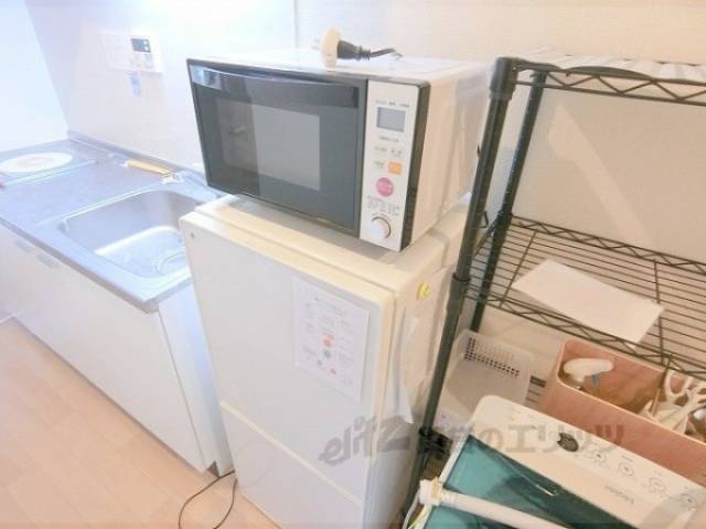 冷蔵庫置場　家具家電は撤去