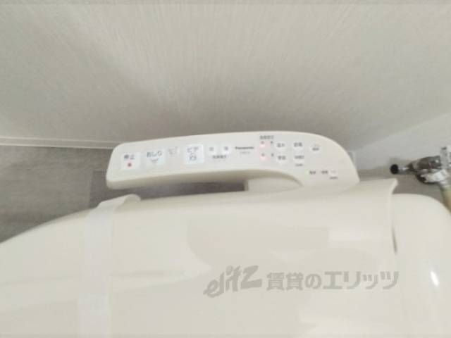 トイレ　ウォシュレット