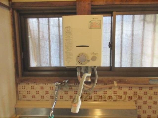 瞬間湯沸かし器