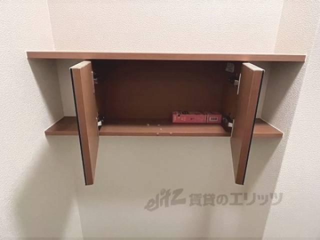 トイレ　収納