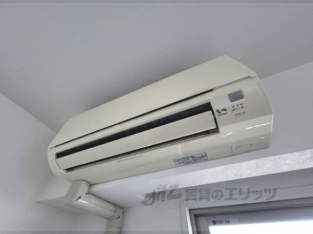 リビング　エアコン