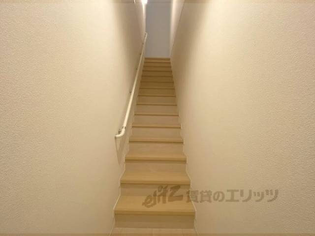 廊下　階段