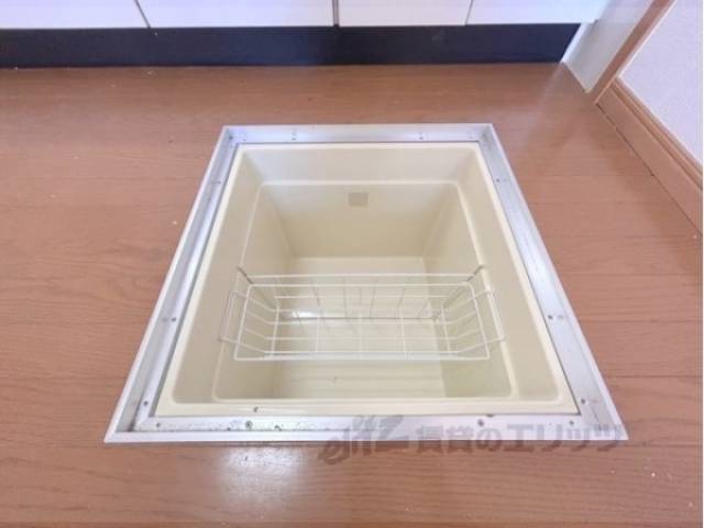 床下収納
