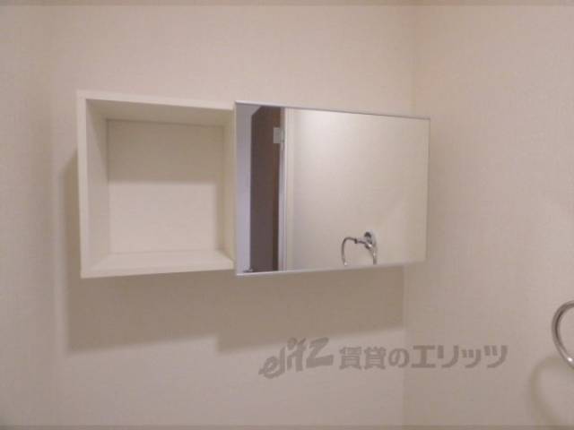 トイレ　収納