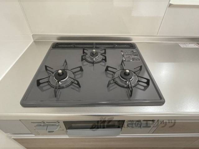 キッチン　コンロ