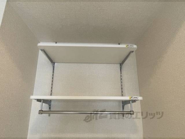 洗濯機置場　上部物置