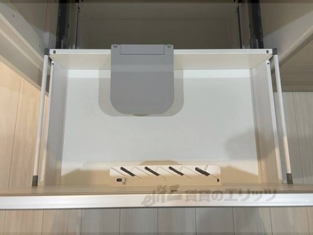 キッチン　下部収納