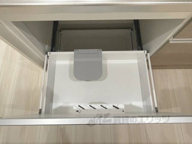 キッチン　下部収納