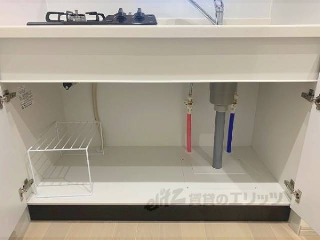 キッチン　収納下部
