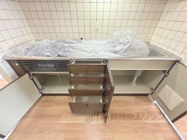 キッチン　収納