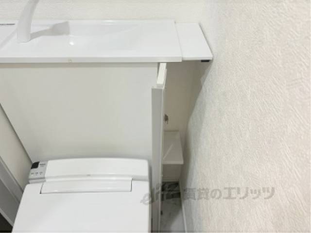 トイレ　収納