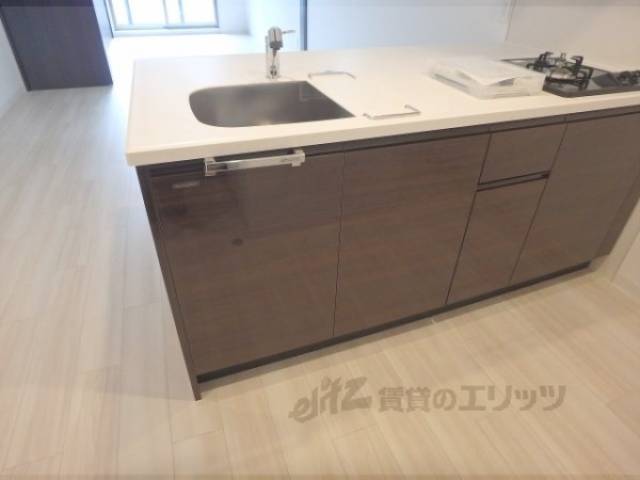 キッチン　下部収納