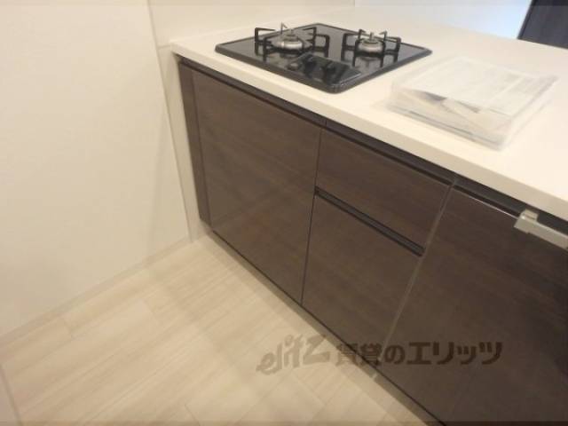 キッチン　下部収納