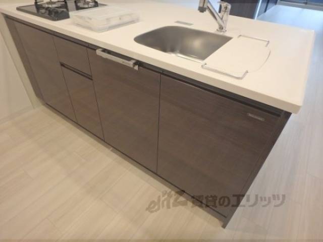 キッチン　下部収納