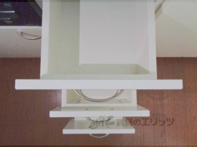 キッチン　収納