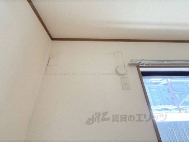 エアコン　設置場所