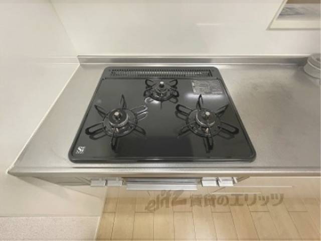 キッチン　コンロ
