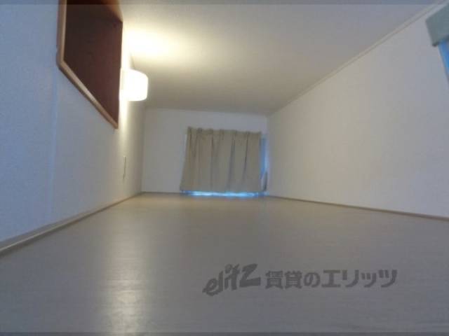 洋室　ロフト