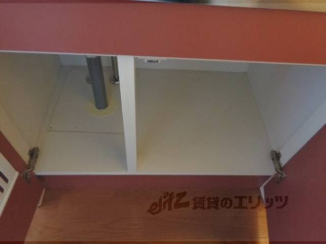 キッチン　収納