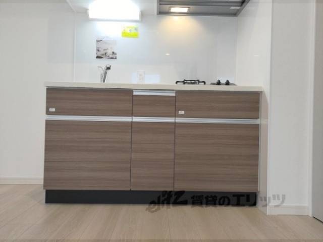 キッチン　収納下部