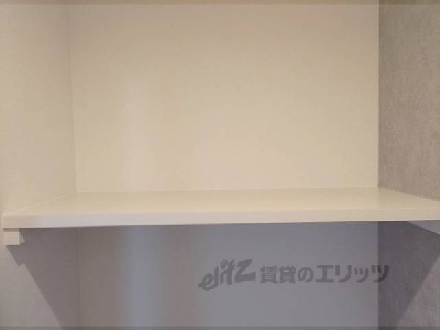 収納　トイレ上部