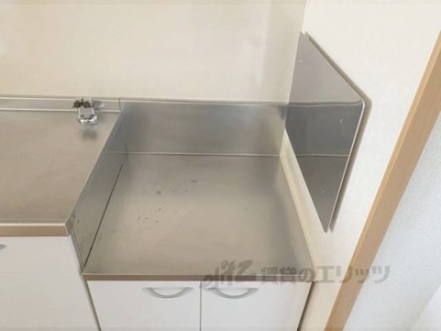 キッチン　コンロ置き場