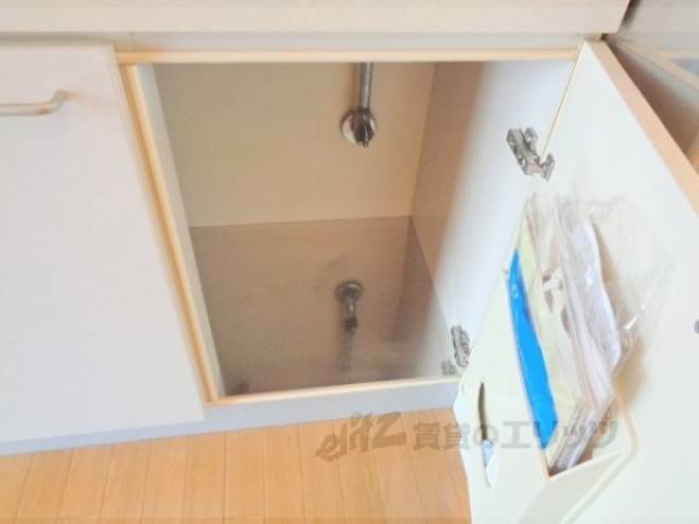 キッチン　収納