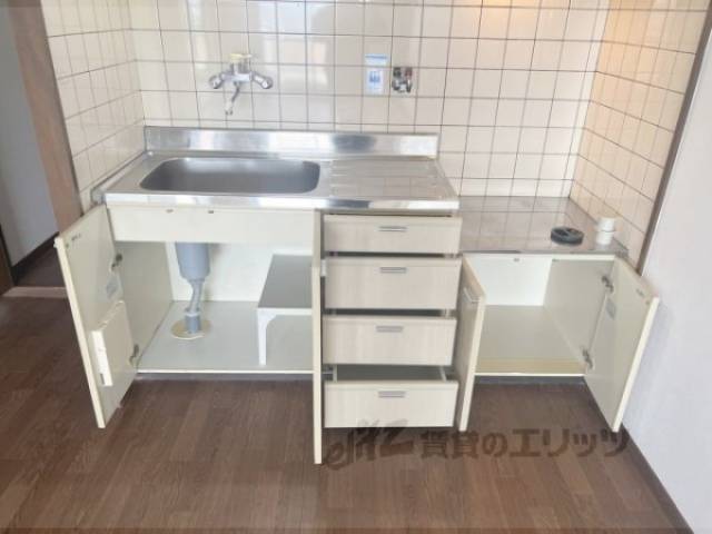 キッチン　下部収納