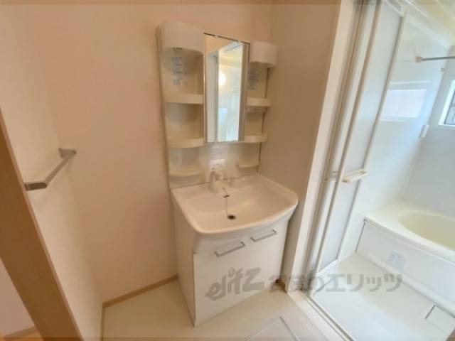 洗面所　洗面化粧台