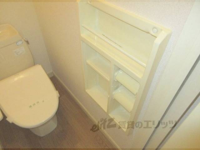 トイレ　収納