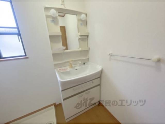 洗面所　洗面化粧台