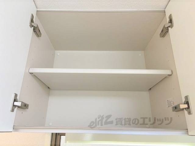 キッチン　収納
