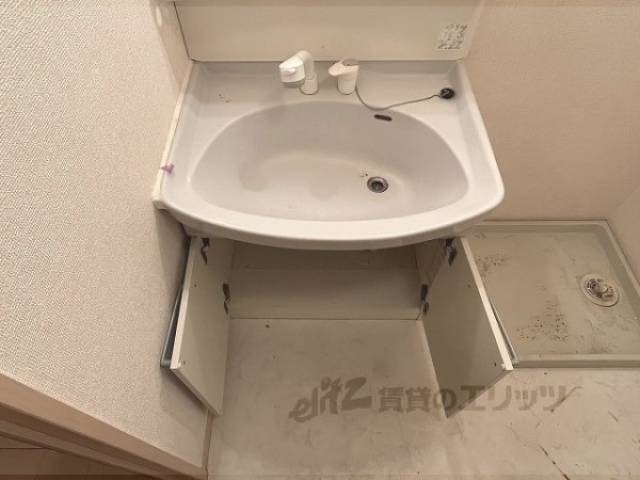 洗面所　収納