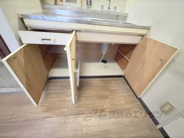 キッチン　収納
