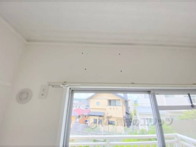 エアコン　設置場所