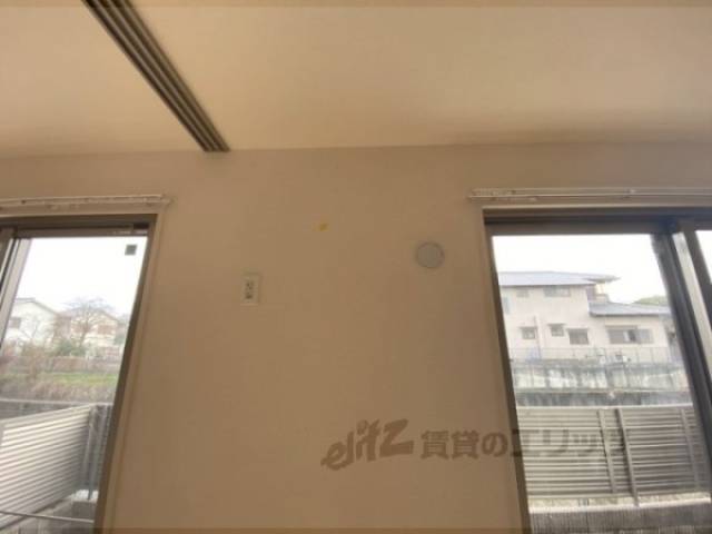 エアコン　設置場所