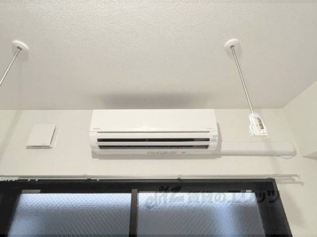 エアコン　収納