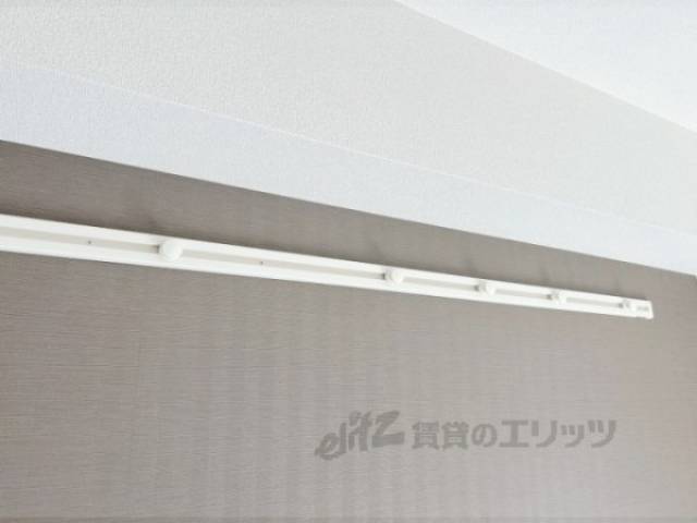 収納　ハンガーラック
