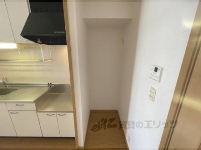 冷蔵庫置場