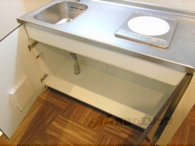 キッチン　下部収納