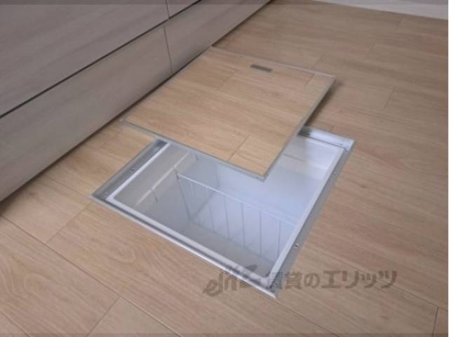 床下収納