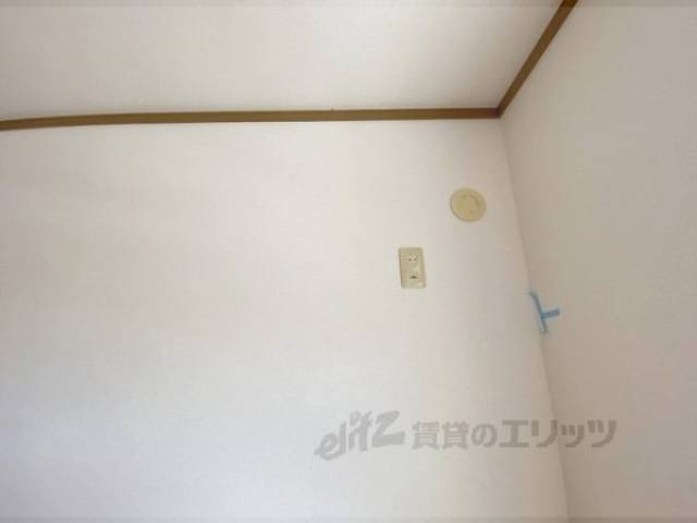 エアコン　設置場所